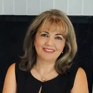 Kobra Dadfar