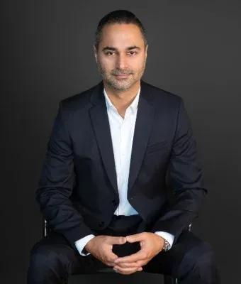 Arash Shakour آرش شکور Arash Shakour
